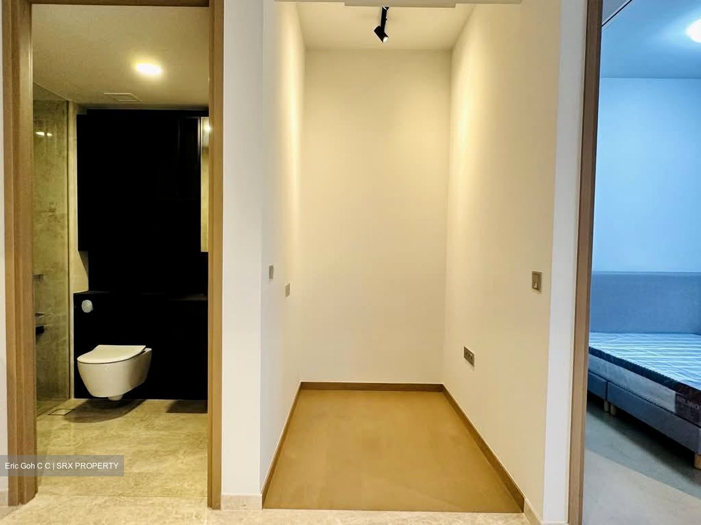Haus On Handy (D9), Condominium #607973061
